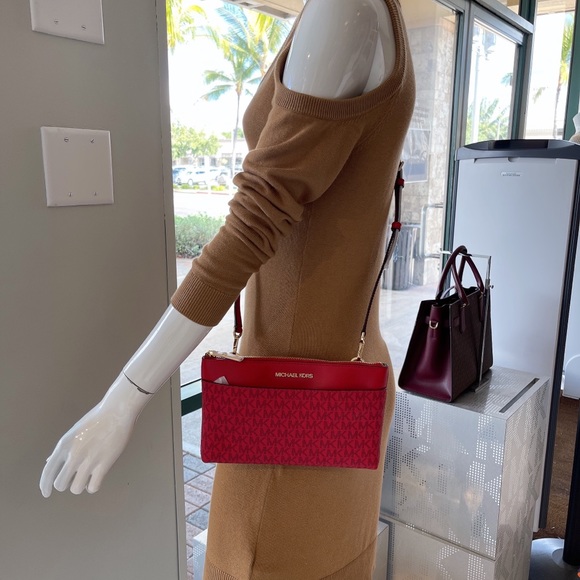 Michael Kors Maisie Large 3 in 1 Tote - Picture 3 of 16